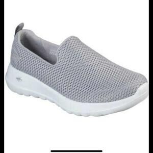 Skechers GOwalk Joy Slip-on Sneaker 7.5 M NIB  Wide Fit